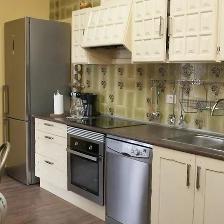 Semesterbostad Geraeumiges Haus Mit Exklusivem Schwimmbad Und Solarium Las Galletas